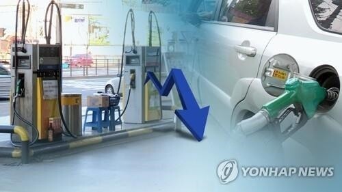 국제유가 하락과 유류세 인하의 영향으로 휘발유 값이 34개월만에 최저치를 기록했다. [사진= 연합뉴스]
