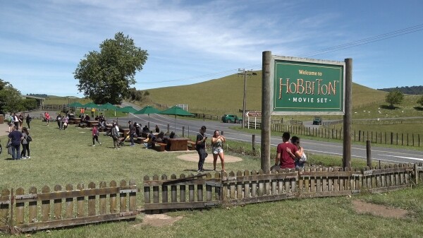 '반지의 제왕' 호빗마을(호비튼·Hobbiton)?촬영 장소. [사진= KBS 1TV '걸어서 세계속으로' 제공]