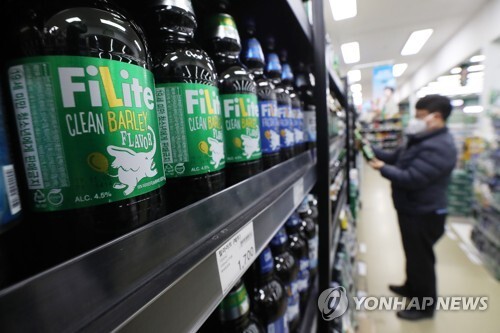 마트에 진열 된 맥주. [사진= 연합뉴스]