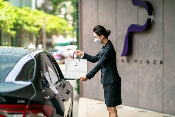 더 플라자 호텔, 드라이브스루.(사진=한화호텔앤드리조트)