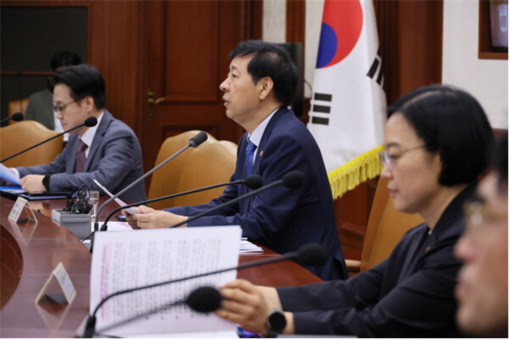 국내 