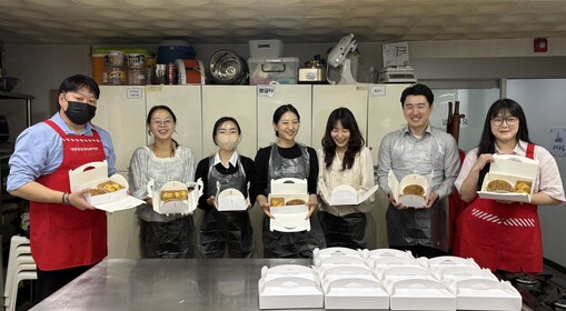 꽃·빵으로 전한 나눔… 유한양행 봉사...