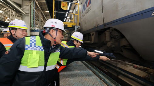 김태승 코레일 사장, AI·로봇 활용...