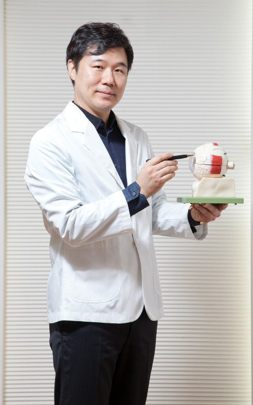 무더위 속 늘어나는 시력교정 수요…스...
